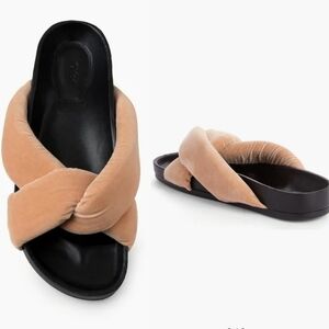 New Chloe Nolan Crisscross Flat Slide Velvet Beige Rose Sandals NIB 7 US/37 EU